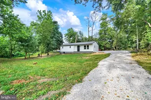 761 2nd Ave, Manchester, PA 17345 - Photo 2