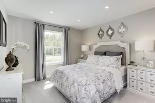 367 Kelso Dr, Fairview Township, PA 17011 - Photo 14