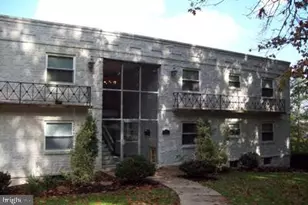 2135 Suburban Rd, York, PA 17403 - Photo 1