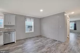 208 Country Ridge Dr, York, PA 17408 - Photo 10