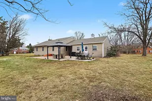 774 Fairview Dr, Hanover, PA 17331 - Photo 4