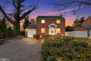 2628 N George St, York, PA 17406 - Photo 2