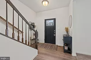 4350 Blackburn Dr, Stewartstown, PA 17363 - Photo 2