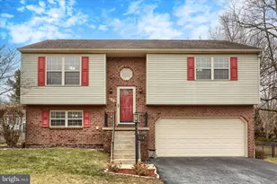 314 Mumper Ln, Dillsburg, PA 17019 - Photo 1
