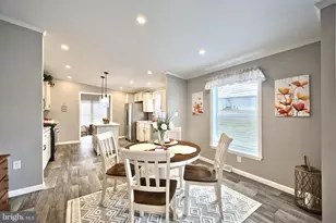 723 Lake Dr, Mount Wolf, PA 17347 - Photo 28