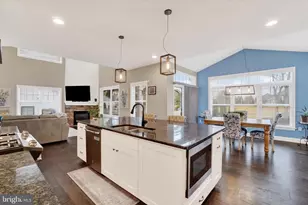 2584 Hepplewhite Dr, York, PA 17404 - Photo 14