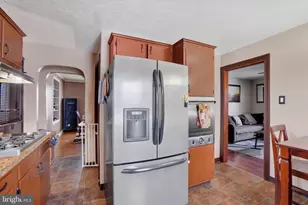 2006 Orange St, York, PA 17404 - Photo 12