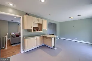 378 Allegheny Dr, York, PA 17402 - Photo 16