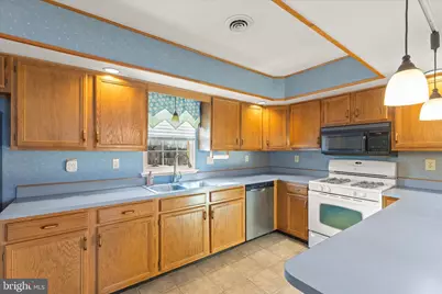 120 Crown Pointe Drive #L120, York, PA 17402 - Photo 12