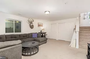 358 Weatherstone Dr, Fairview Township, PA 17070 - Photo 6