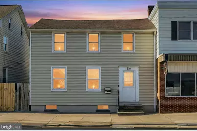 510 Broadway, Hanover, PA 17331 - Photo 1