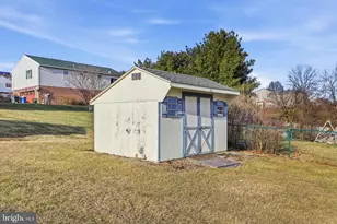 217 Overview Cir W, Red Lion, PA 17356 - Photo 42