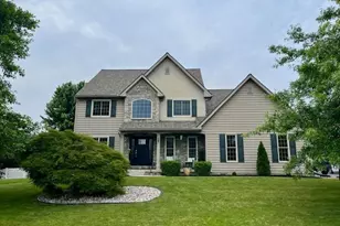 1147 Caspian Dr, York, PA 17404 - Photo 2