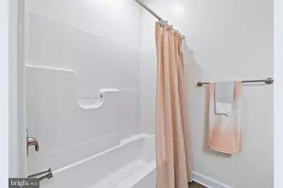 7106 Wynfield Boulevard, York, PA 17403 - Photo 12