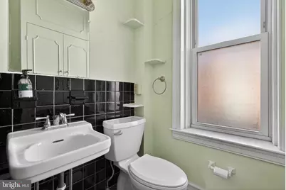 150 E Philadelphia Street, York, PA 17401 - Photo 20