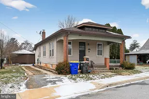 38 N Scott St, York, PA 17404 - Photo 1