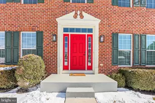 17355 Russett Farm Dr, Shrewsbury, PA 17361 - Photo 2