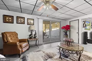 4009 Robinhood Dr, York, PA 17408 - Photo 34
