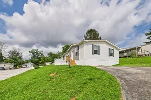 119 Chestnut Hill Dr, York, PA 17408 - Photo 2