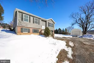 877 Richmond Rd, Windsor, PA 17366 - Photo 2