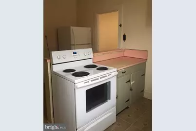 983 E Philadelphia Street #1ST FLOOR, York, PA 17403 - Photo 2