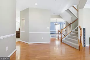 495 Lakeview Dr, Spring Grove, PA 17362 - Photo 2