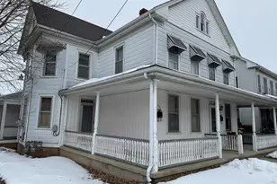 419 Frederick St, Hanover, PA 17331 - Photo 2