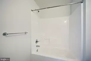 2305 Sunny Hill Cir, York, PA 17406 - Photo 12