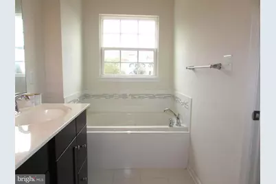 7906 Erinvale Lane, Seven Valleys, PA 17360 - Photo 8