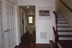 7906 Erinvale Ln, Seven Valleys, PA 17360 - Photo 2