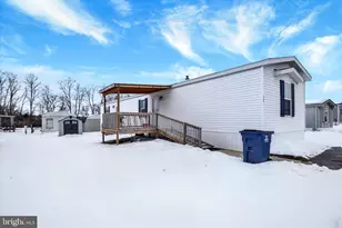 239 Chesapeake Estate, Thomasville, PA 17364 - Photo 18