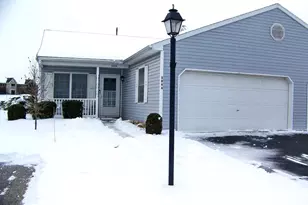 3044 Village Cir W, York, PA 17404 - Photo 2
