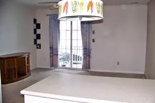 3044 Village Cir W, York, PA 17404 - Photo 12