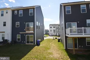 320 Avon Dr, Red Lion, PA 17356 - Photo 28