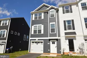 320 Avon Dr, Red Lion, PA 17356 - Photo 1