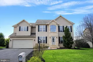 1407 Wheatfield Dr, York, PA 17408 - Photo 1