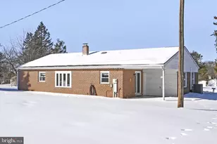 921 Skylight Dr, York, PA 17402 - Photo 38
