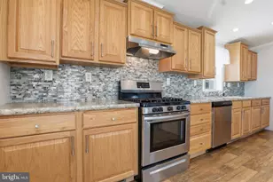 301 Robin Dr, Red Lion, PA 17356 - Photo 8