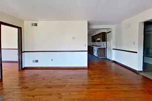 127 Hanover St, Glen Rock, PA 17327 - Photo 4