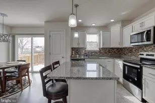 1 Landing Pl, York, PA 17408 - Photo 10