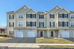 533 Marion Rd, York, PA 17406 - Photo 2