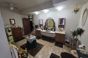 178 W Main St, Windsor, PA 17366 - Photo 30