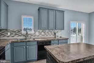 4073 Majestic Ct, Dover, PA 17315 - Photo 16