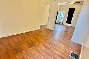 1211 W Poplar St, York, PA 17404 - Photo 6