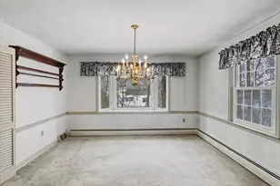 540 Gatehouse Ln W, York, PA 17402 - Photo 12