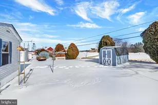 107 Carbridge Rd E, Stewartstown, PA 17363 - Photo 20