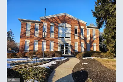 2215 E Market Street #2ND FLOOR, York, PA 17402 - Photo 1