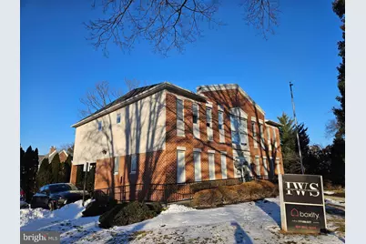 2215 E Market Street #BASEMENT SUITE, York, PA 17402 - Photo 2