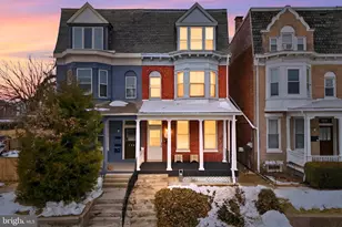 727 W King St, York, PA 17401 - Photo 1