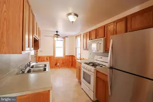 34 S Pleasant Ave, Dallastown, PA 17313 - Photo 14